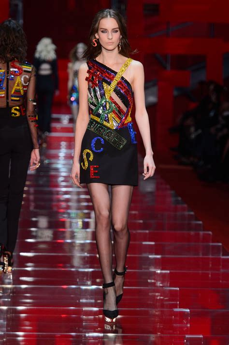 Versace Women’s Fall/Winter 2015 